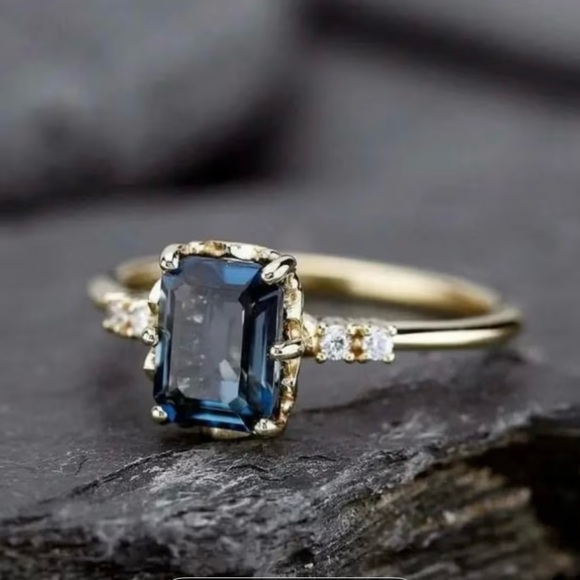 💛💚”Live Make Me An Offer!”- Share Show💚 💚 1/16 at 6:30PM MT 💚💛 - Picture 13 of 15